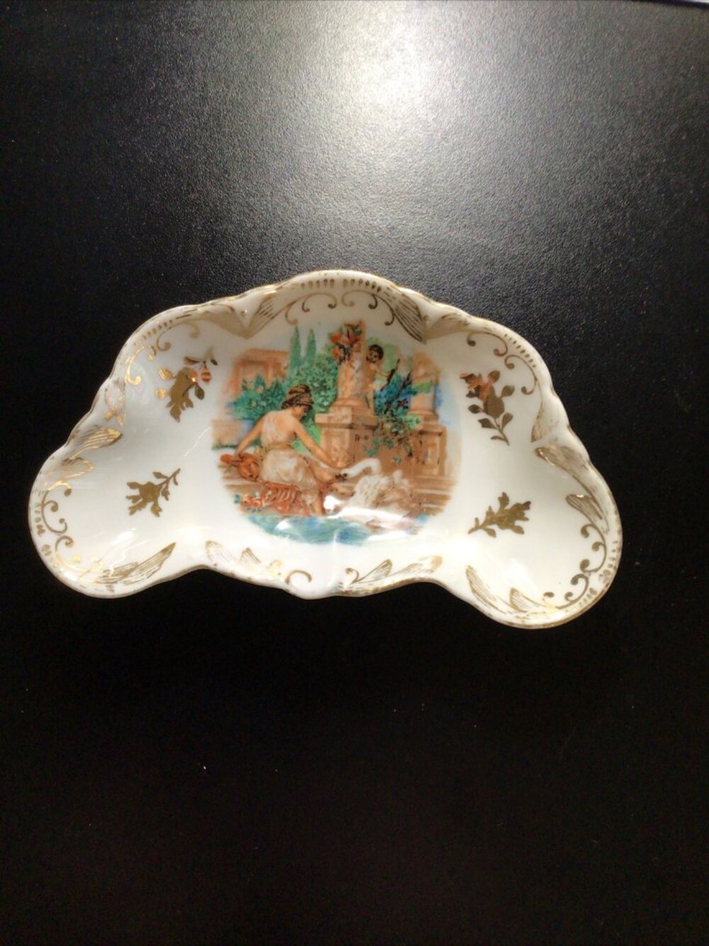 VINTAGE HAND PAINTED IN JAPAN TRINKET CANDY DISH SCALLOPED EDGES